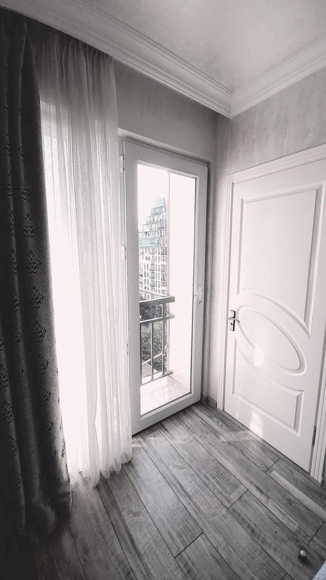 Penthouse Apartment In Batumi Eksteriør billede